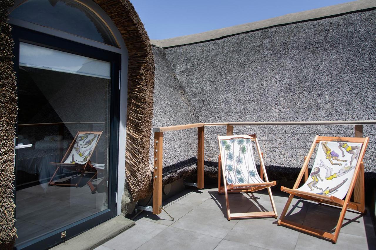 Pearl Moon Boutique Suites Wilderness Exterior photo